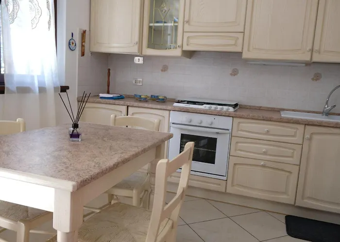 Appennino Via Roma 66 *