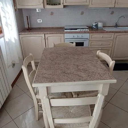 Appennino Via Roma 66